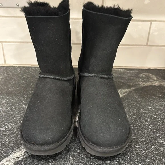 UGG Kristabelle Black Suede Boots, Lace Up Tassel size 7 - Picture 3 of 12